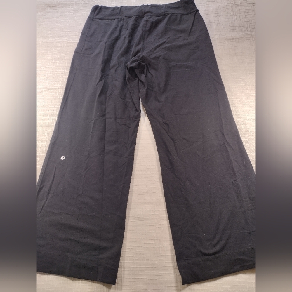 Lululemon Wide Leg Pants Womens 12 Black Outdoors Athletic Y2K - Picture 5 of 9